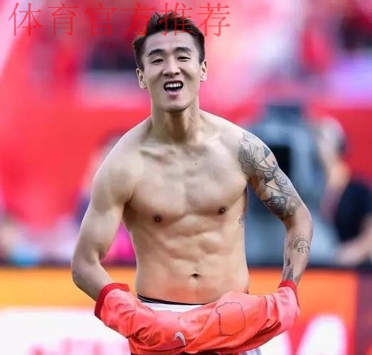 国足新人说|韦世豪:球员好胜心很重要 以后争当国家队主力 国足新人说|韦世豪:球员好胜心很重要 以后争当国家队主力